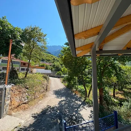 Mountain House Permet Lodge